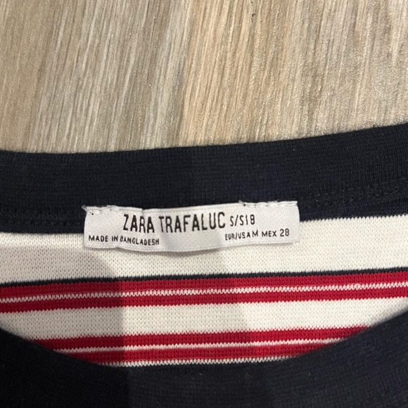 Zara stripped crop top size medium - Picture 5 of 5